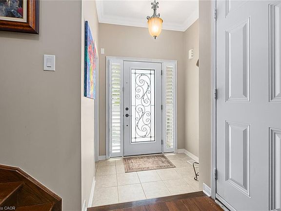 3rd image of 28 Chetholme Pl