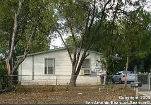 1st image of 211 Aaron Pl