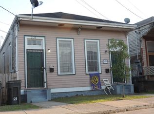 2122 S Saratoga St, New Orleans, LA 70113