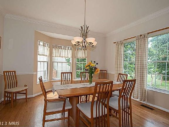 3rd image of 13428 Fairland Park Dr