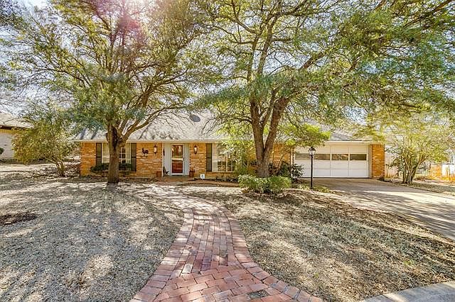 1st image of 4854 Boulder Lake Ct