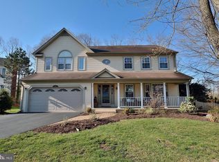 6205 Maple Run Ct, Clifton, VA 20124