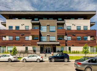 3585 21st St SW #204, Calgary, AB T2T 5B5