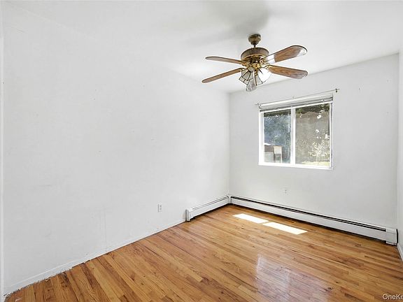 4th image of 16914 144th Road