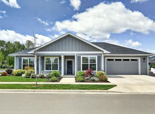 1501 River Run St, Central Pt, OR 97502