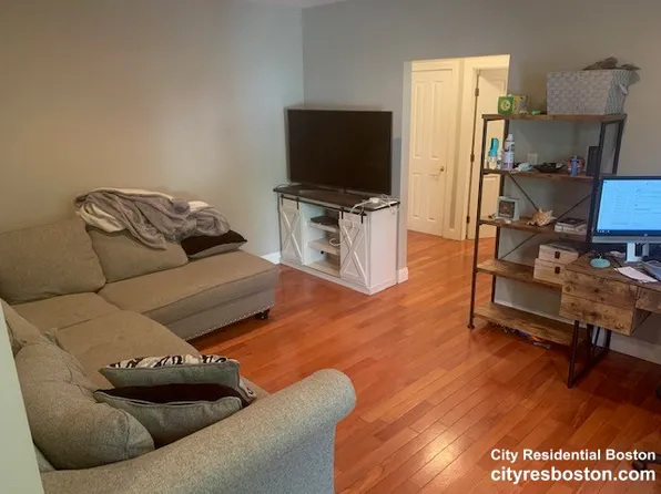 (undisclosed Address), Boston, MA 02215