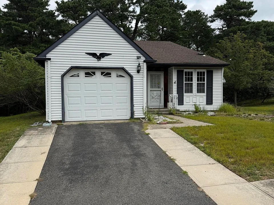 35 Milford Ave #52