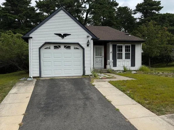 35 Milford Ave #52, Whiting, NJ 08759