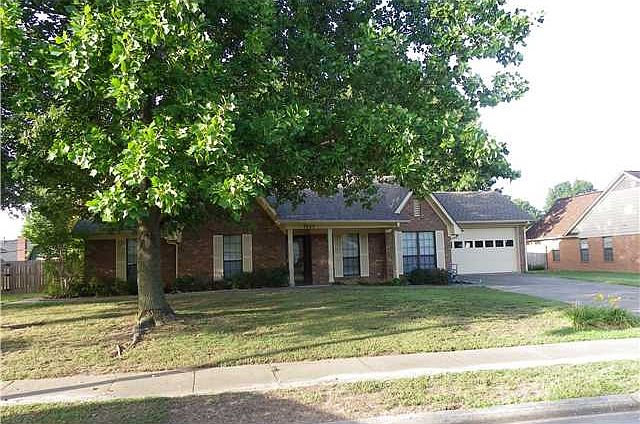 1st image of 4923 Tickle View Dr