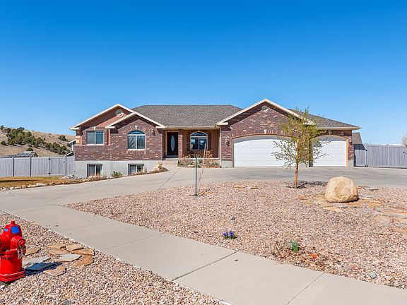 4th image of 1266 Vista Ridge Dr