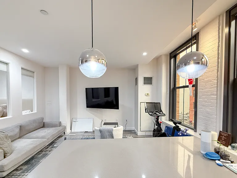 346 Congress St #313 — Photo 9