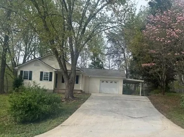 539 Faulkner St, Cleveland, GA 30528
