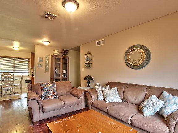 5th image of 317 Lindley Dr