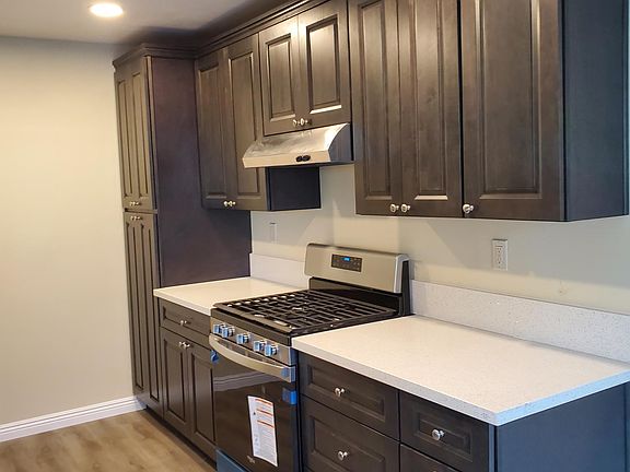 4th image of 3217 W Cabot Dr APT 1