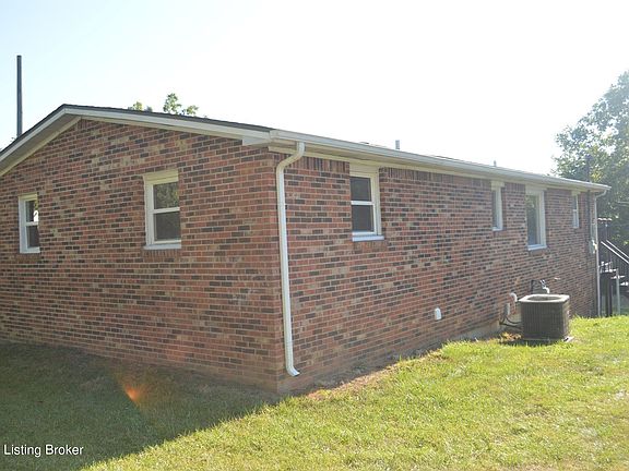 3rd image of 409 Lagrange Rd