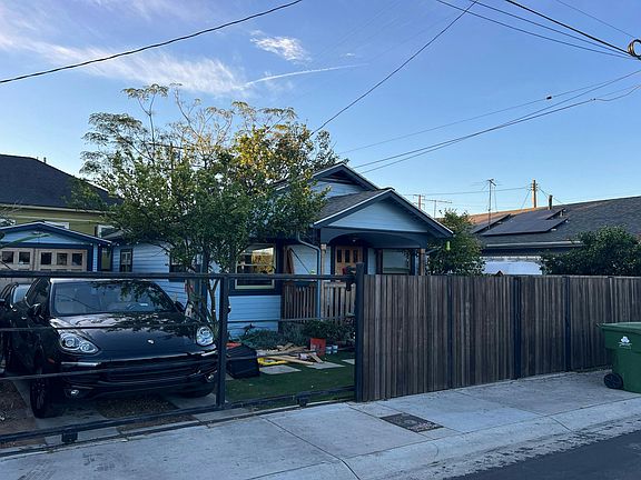 3rd image of 5622 Marmion Way