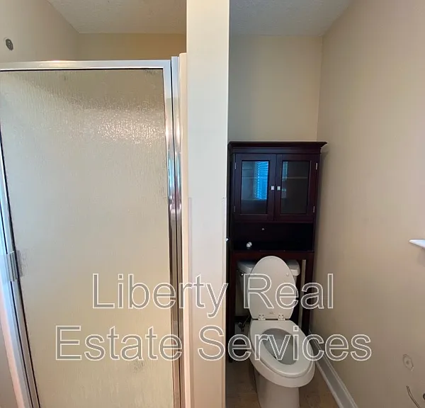 178 Winchester Way SE — Photo 5