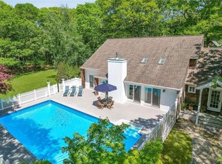 4 Strathmore Ct, Remsenburg, NY 11960