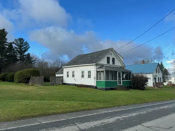 1302 Vt Route 105, Charleston, VT 05872