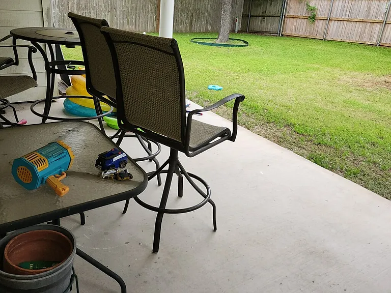 2403 Crystal Dr — Photo 24