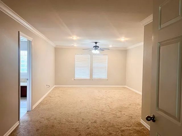 564 S Pierremont Dr #1 — Photo 13