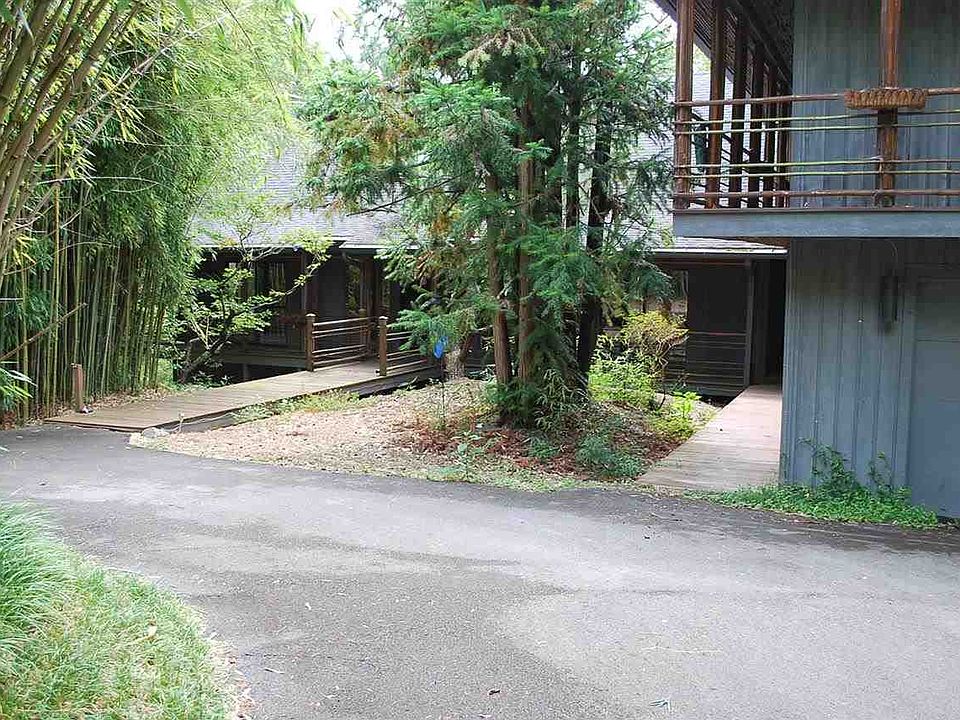 2nd image of 434 Fawn Dr