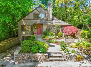 62 Myrtle Boulevard, Larchmont, NY 10538