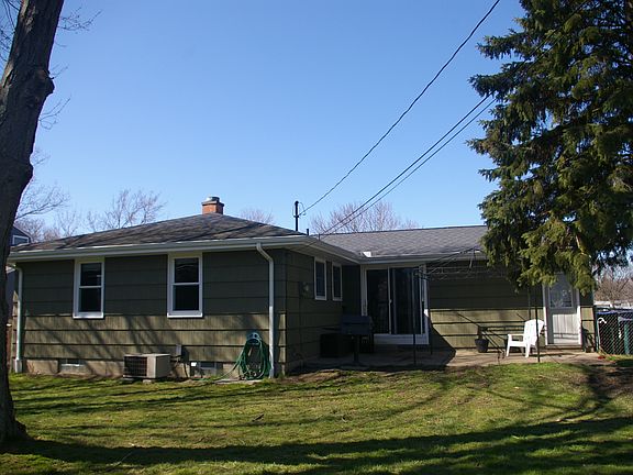 2nd image of 599 Deerfield Dr