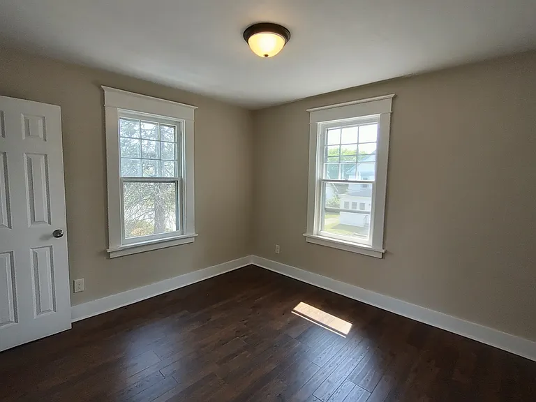 55 Clayton St — Photo 15