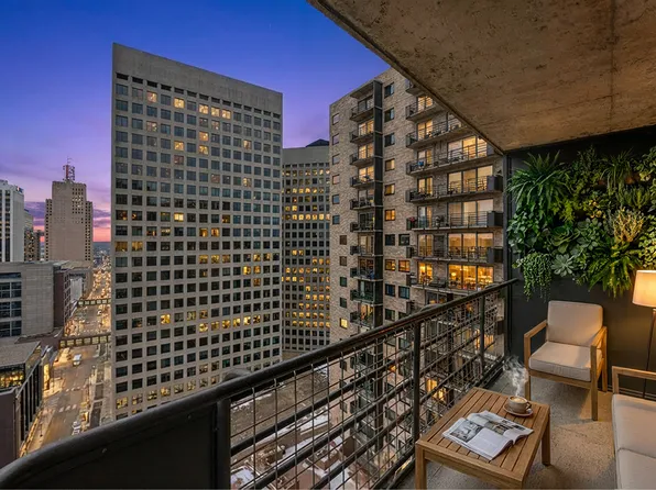 66 9th St #2115, Saint Paul, MN 55101