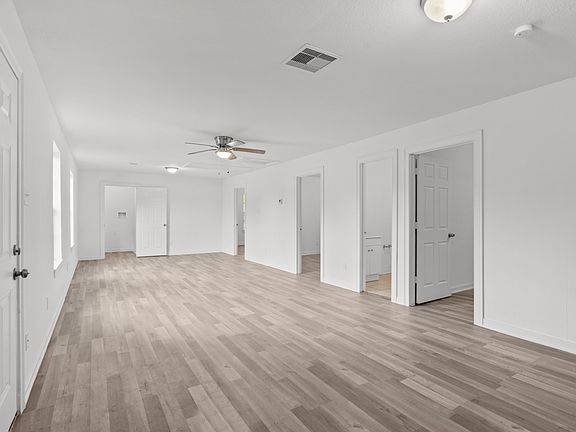 5th image of 99 Brownwood Dr #99
