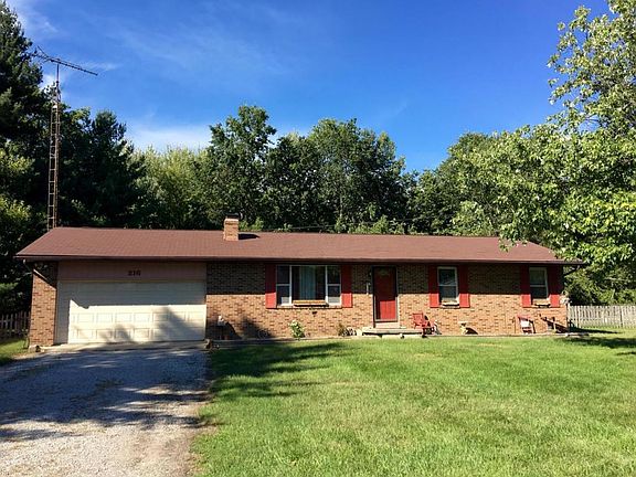 2nd image of 216 Wesley Dr SW
