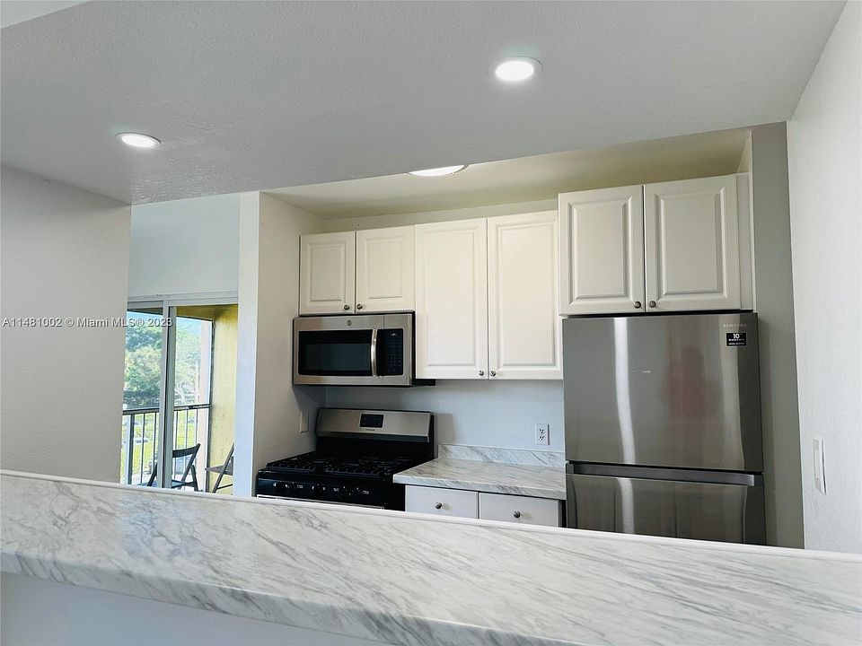 1st image of 15295 SW 107th Ln APT 1003