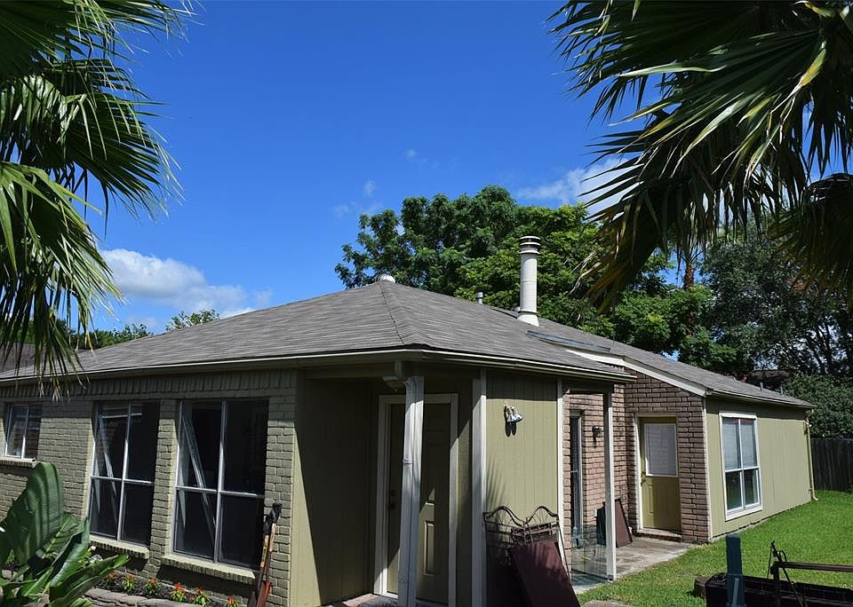 1st image of 15814 Los Altos Dr