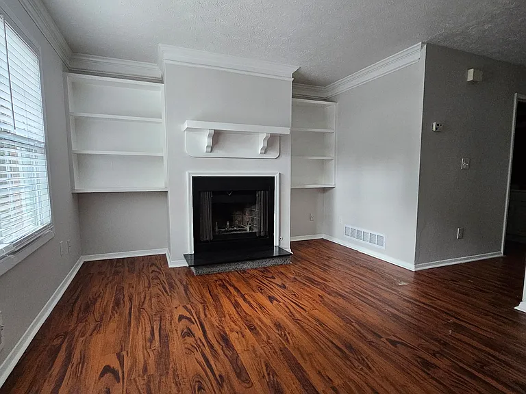 3125 Destin Cir — Photo 2