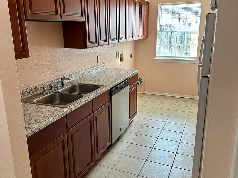 3540 Martinique Ave #C — Photo 8