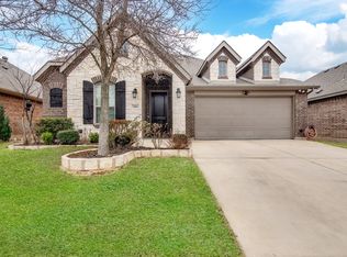 11816 Bellegrove Rd, Burleson, TX 76028