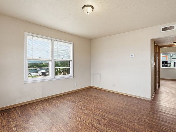 5th image of 3311 W Rapid St #1