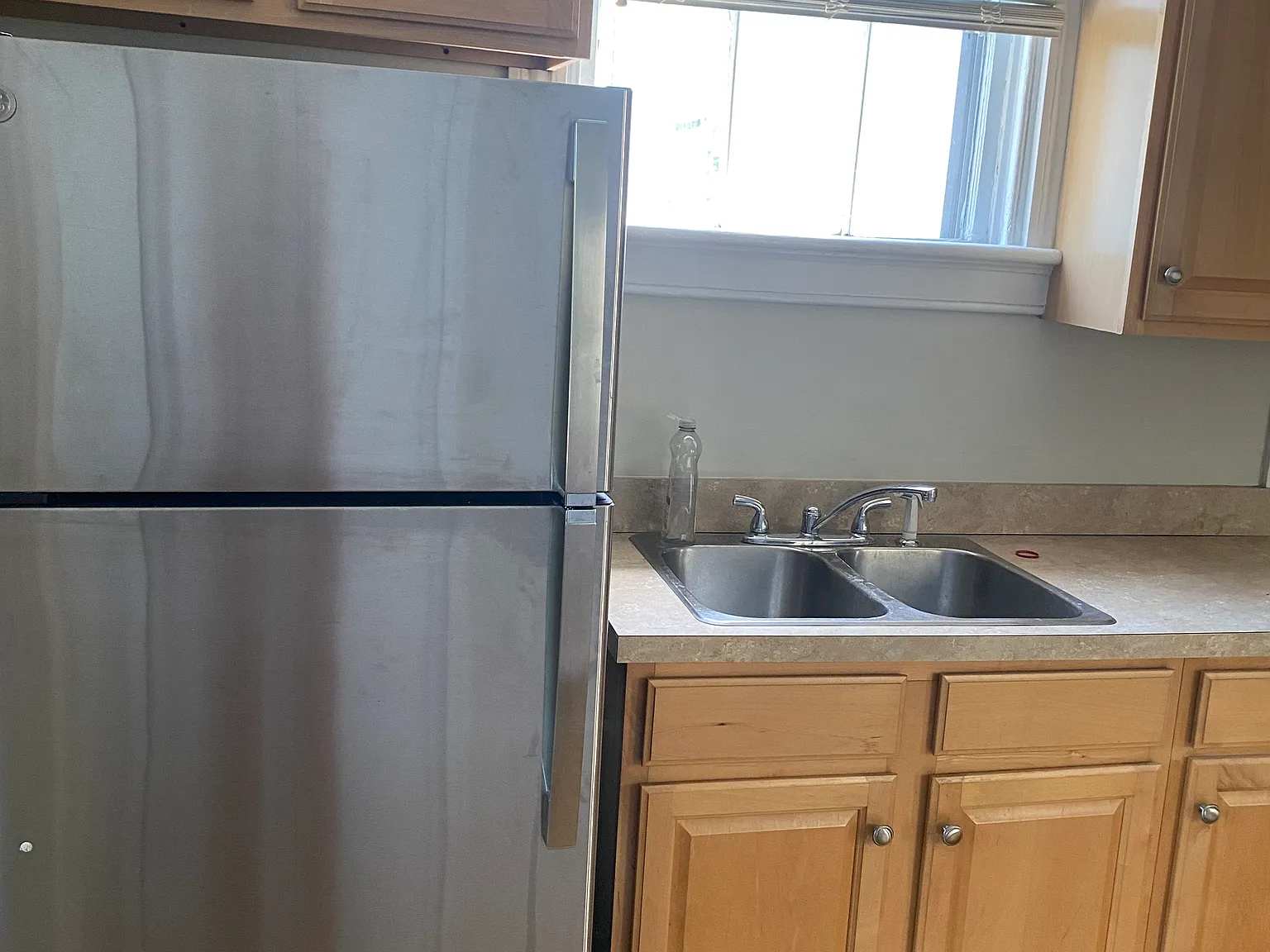 1 bed, 1100 sqft, $1,450 — Photo 2