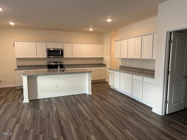 2nd image of 103 Molly Mac Ln