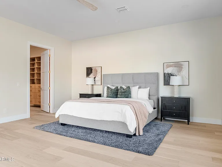 5540 E Dahlia Dr — Photo 22
