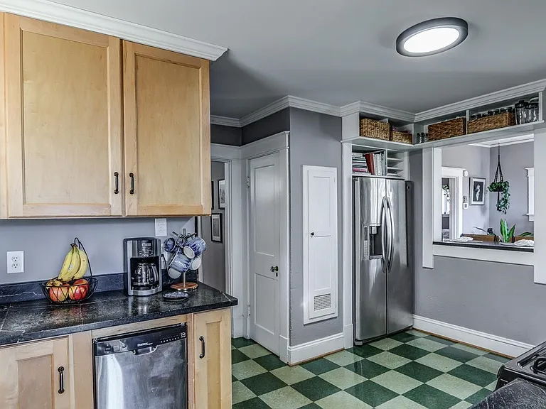 414 Norfolk Ave — Photo 7