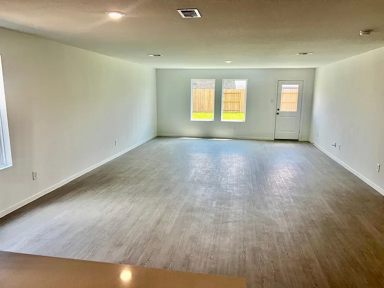 29023 Great Flatland Trl — Photo 4
