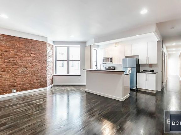 5th image of 3671 Broadway APT 55