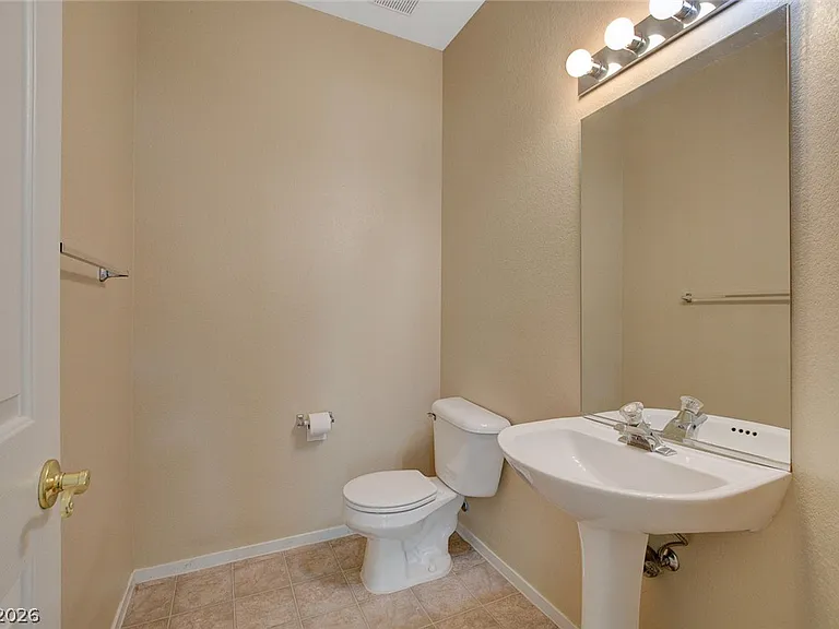 1209 Corona Valley St — Photo 21