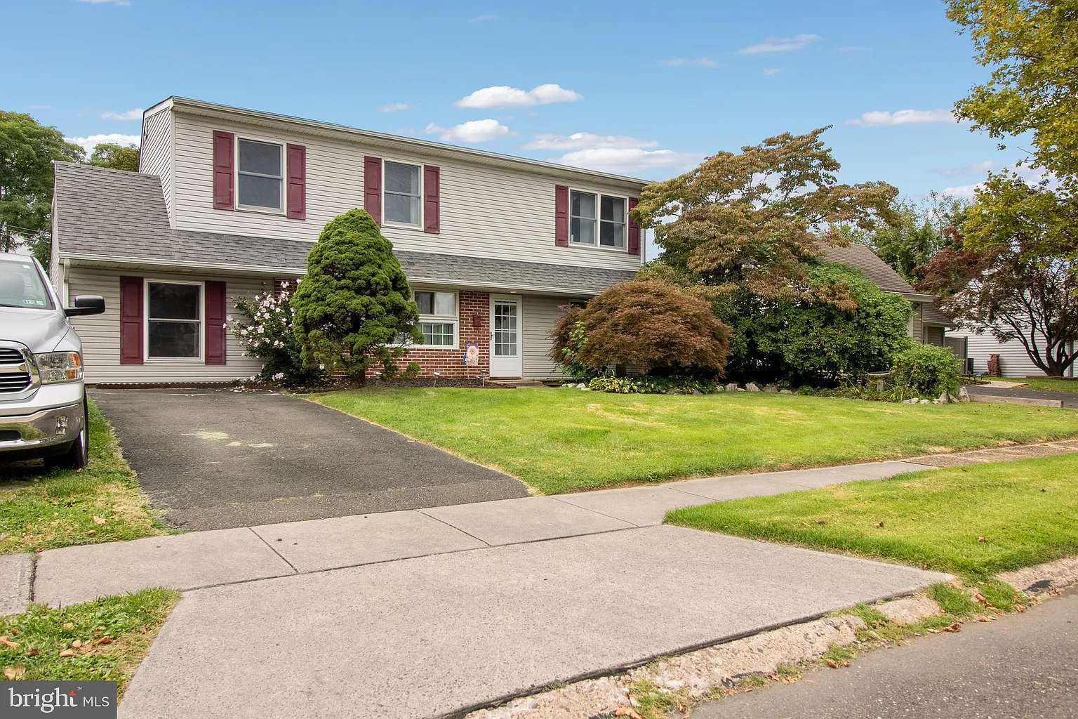 43 Indigo Rd photo 1