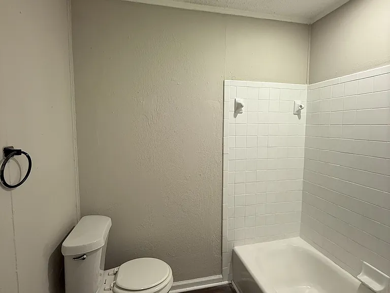405 Nevada St — Photo 7