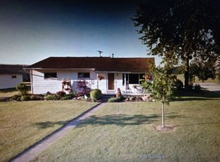 415 W South St, Botkins, OH 45306