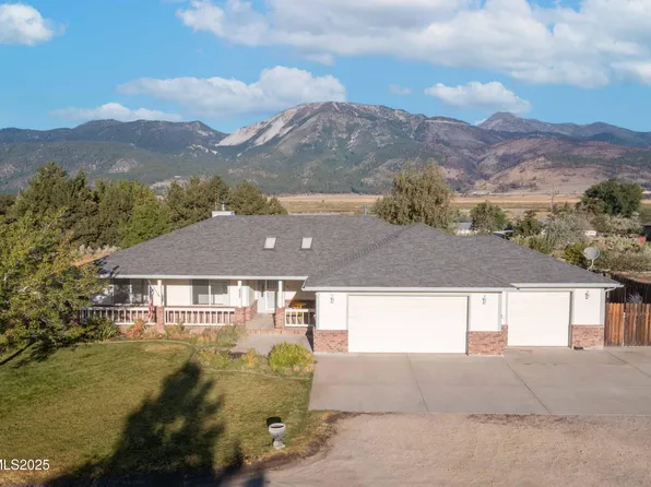 1905 Lakeshore Dr, Washoe Valley, NV 89704