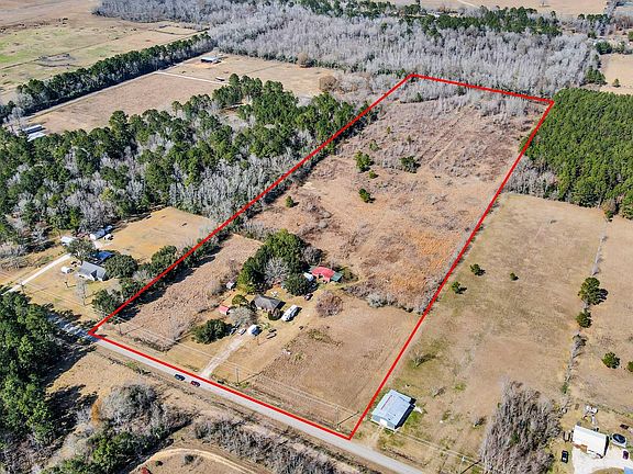 3rd image of 518 County Road 677